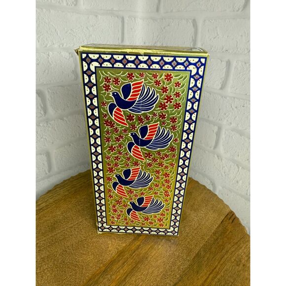 Vintage Avon Vintage Persian Pitcher Bird of Paradise Foaming Bath Oil 6 Fl Oz. - Picture 5 of 13